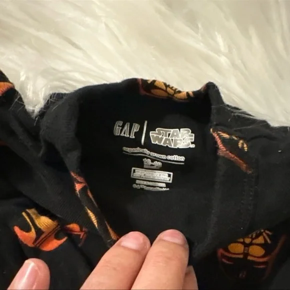 Gap Star Wars Pajamas - Picture 2 of 5
